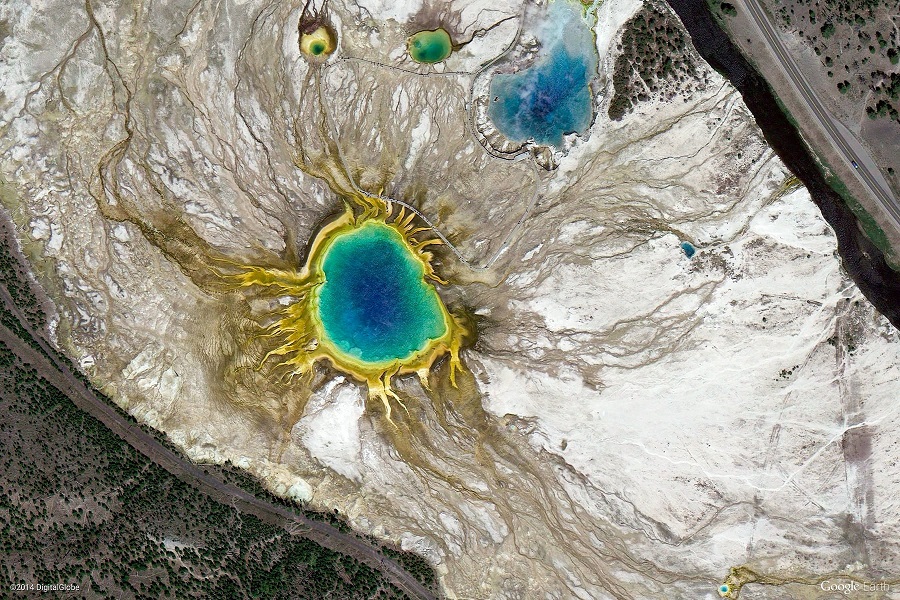 Satelitní snímek Yellowstonský park